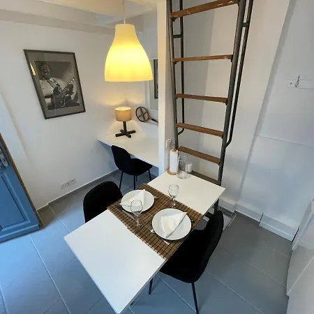 Maison Climatisee Avec Jardin