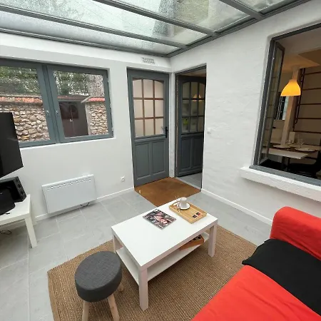 Maison Climatisee Avec Jardin